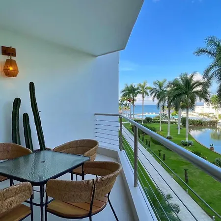 Estudio acogedor con vista al mar